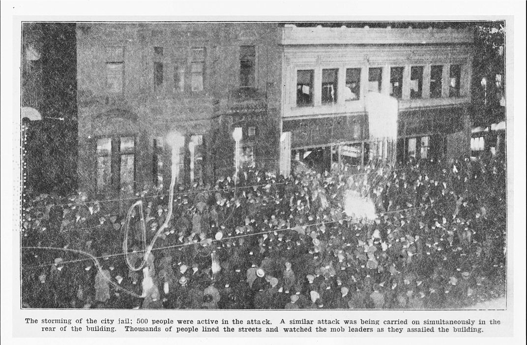 Rioters massed outside Duluth Police Station